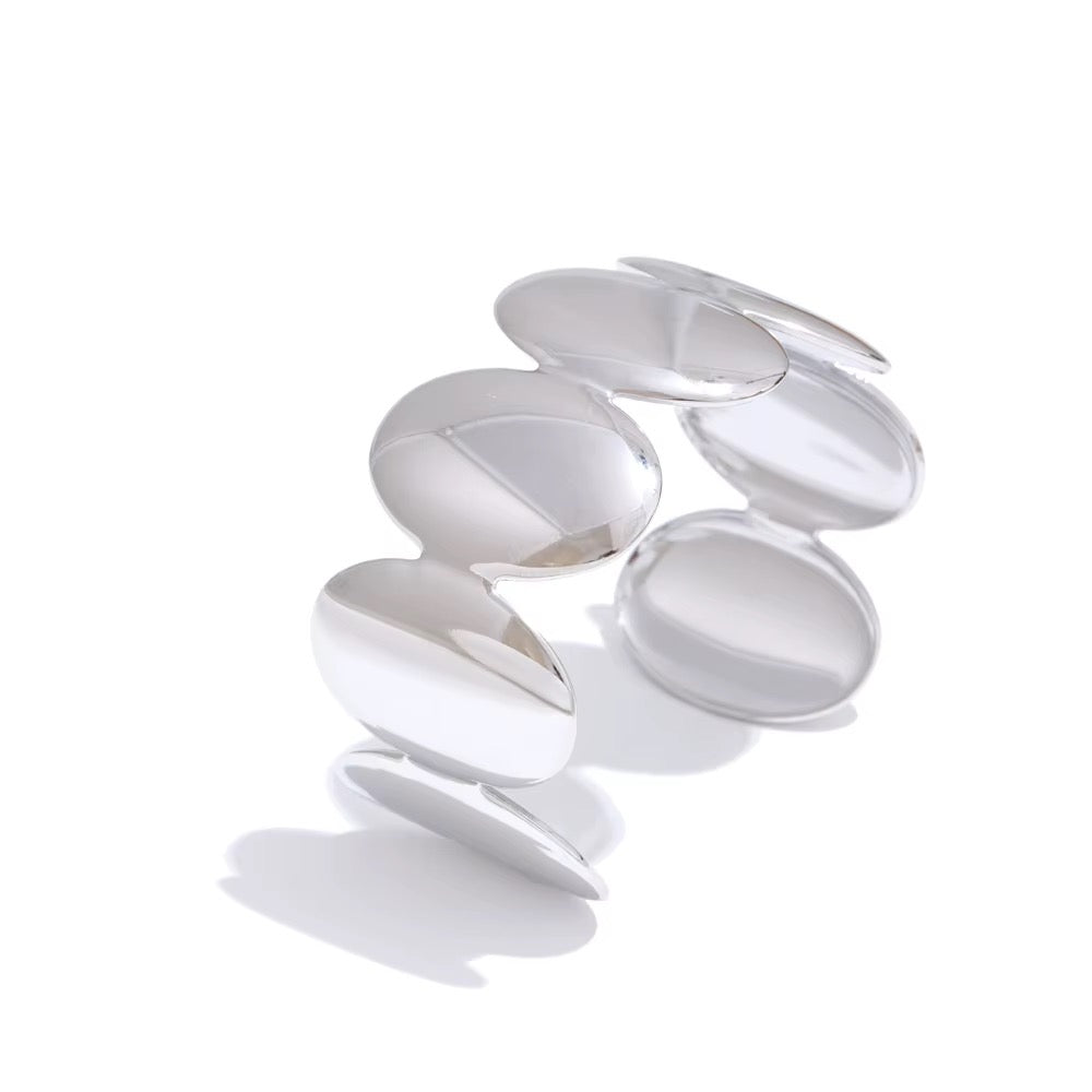 ALMA BANGLE
