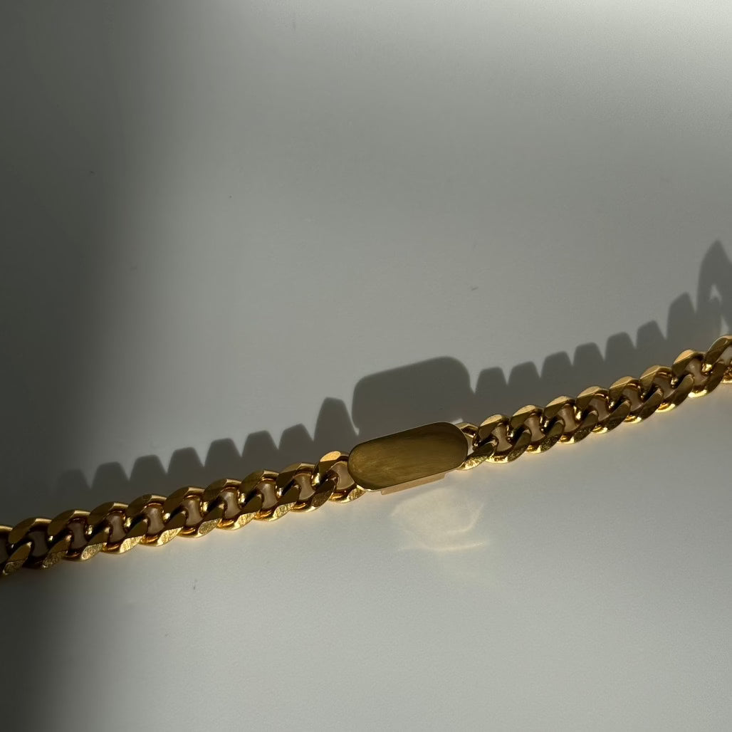 LINDA BRACELET