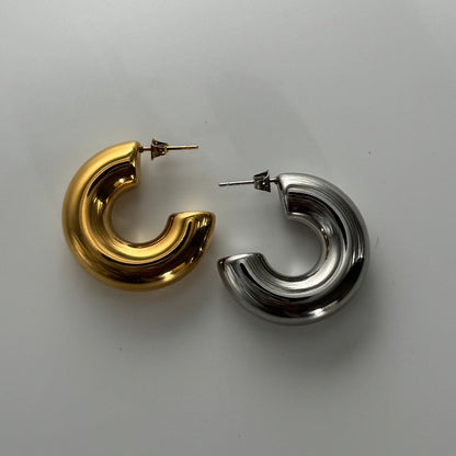 NOVA HOOP EARRINGS